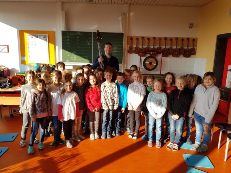 Patenschaft macht Schule_Christian Brühl an der GS Elsendorf 2019 (Credit Andrea Gaffal-Frank)_2